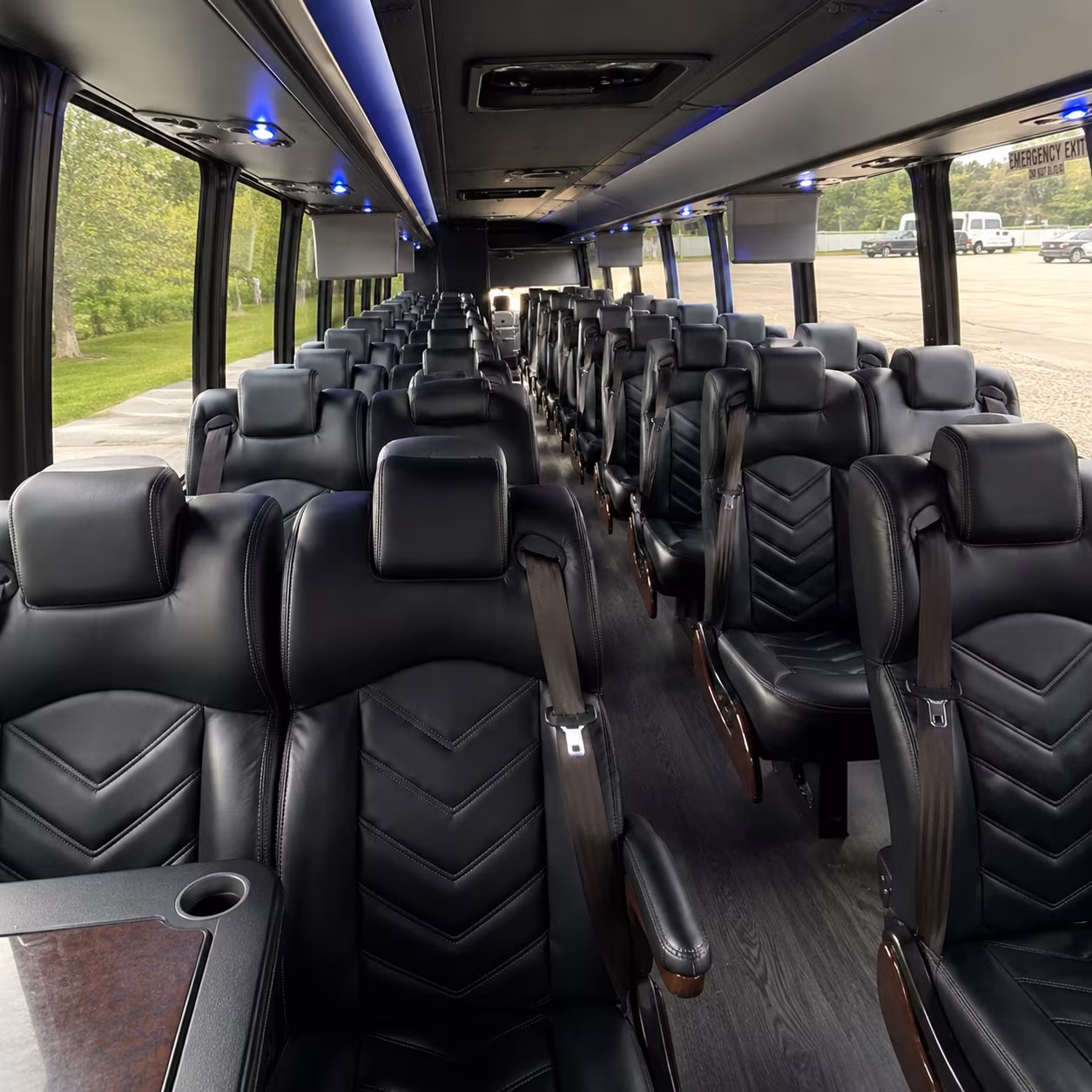 can i book a one way a round trip or a multi day package for a bus rental in glendale