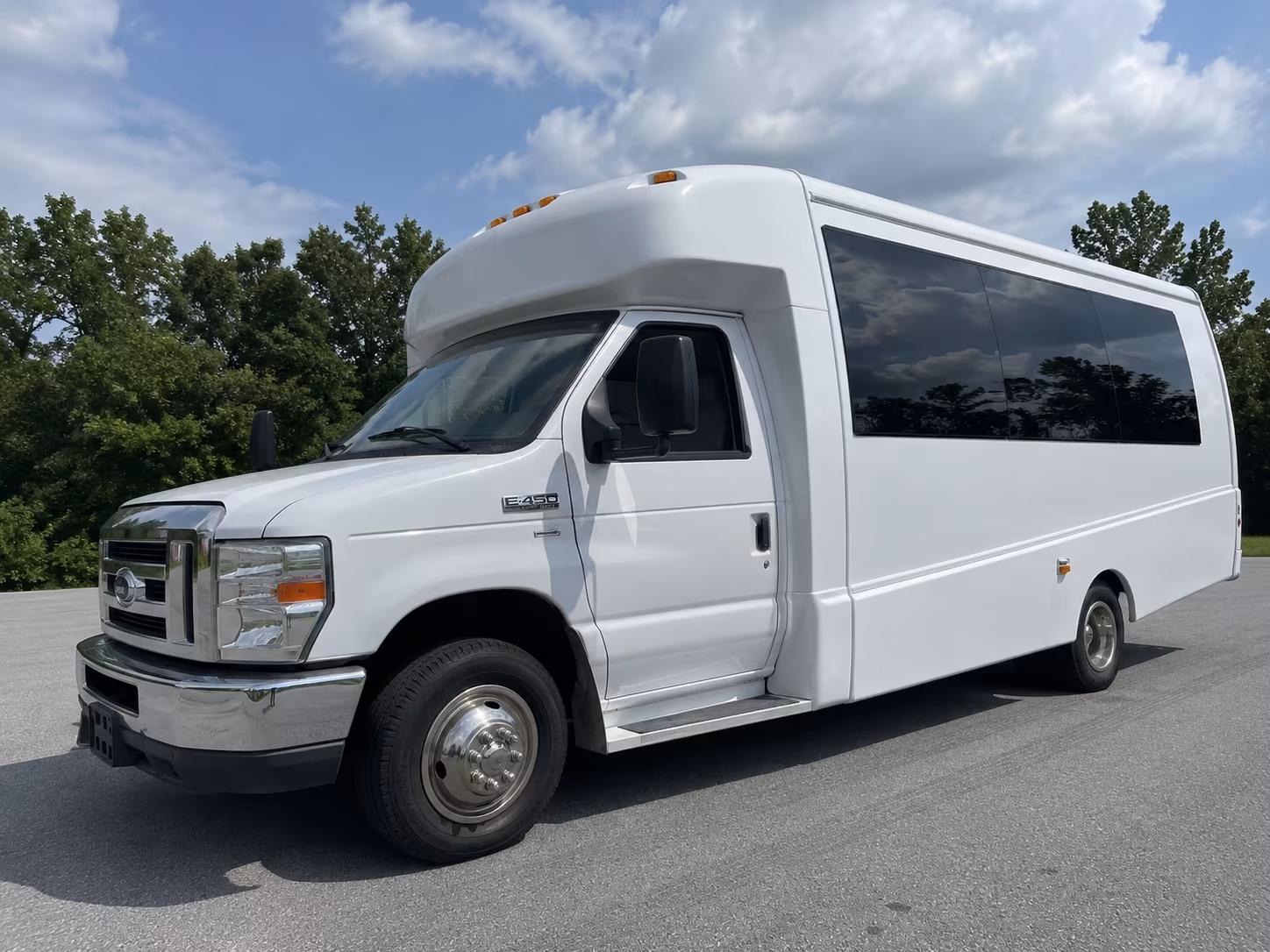 corporate party bus rental