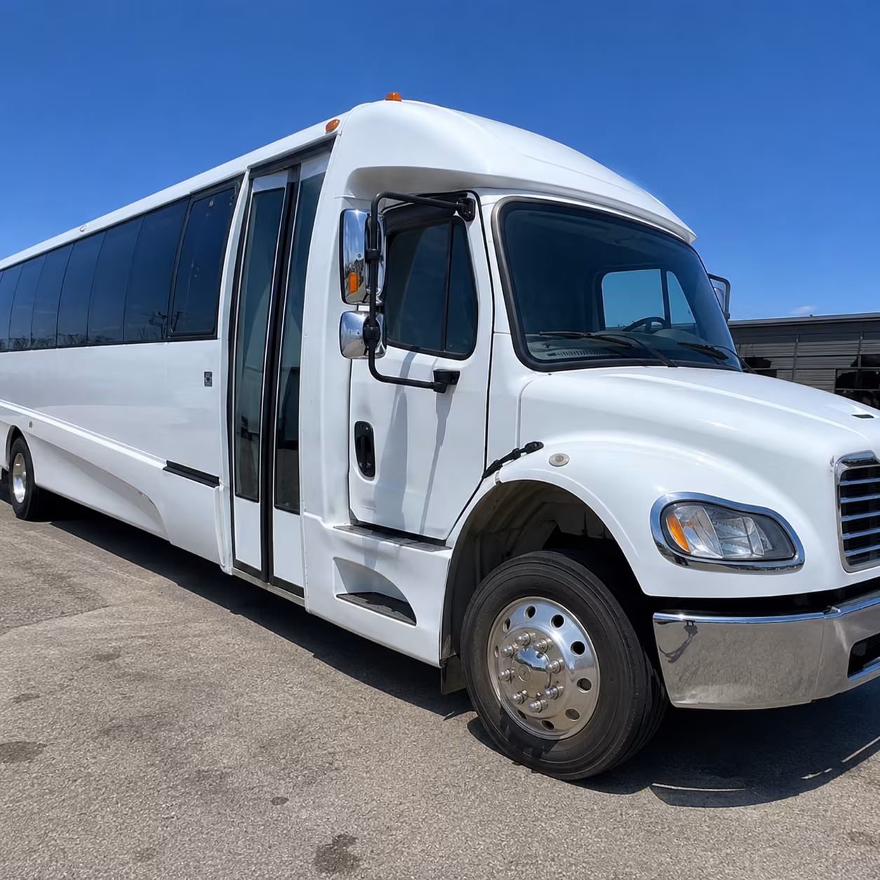 find the perfect transportation for your next private event 2