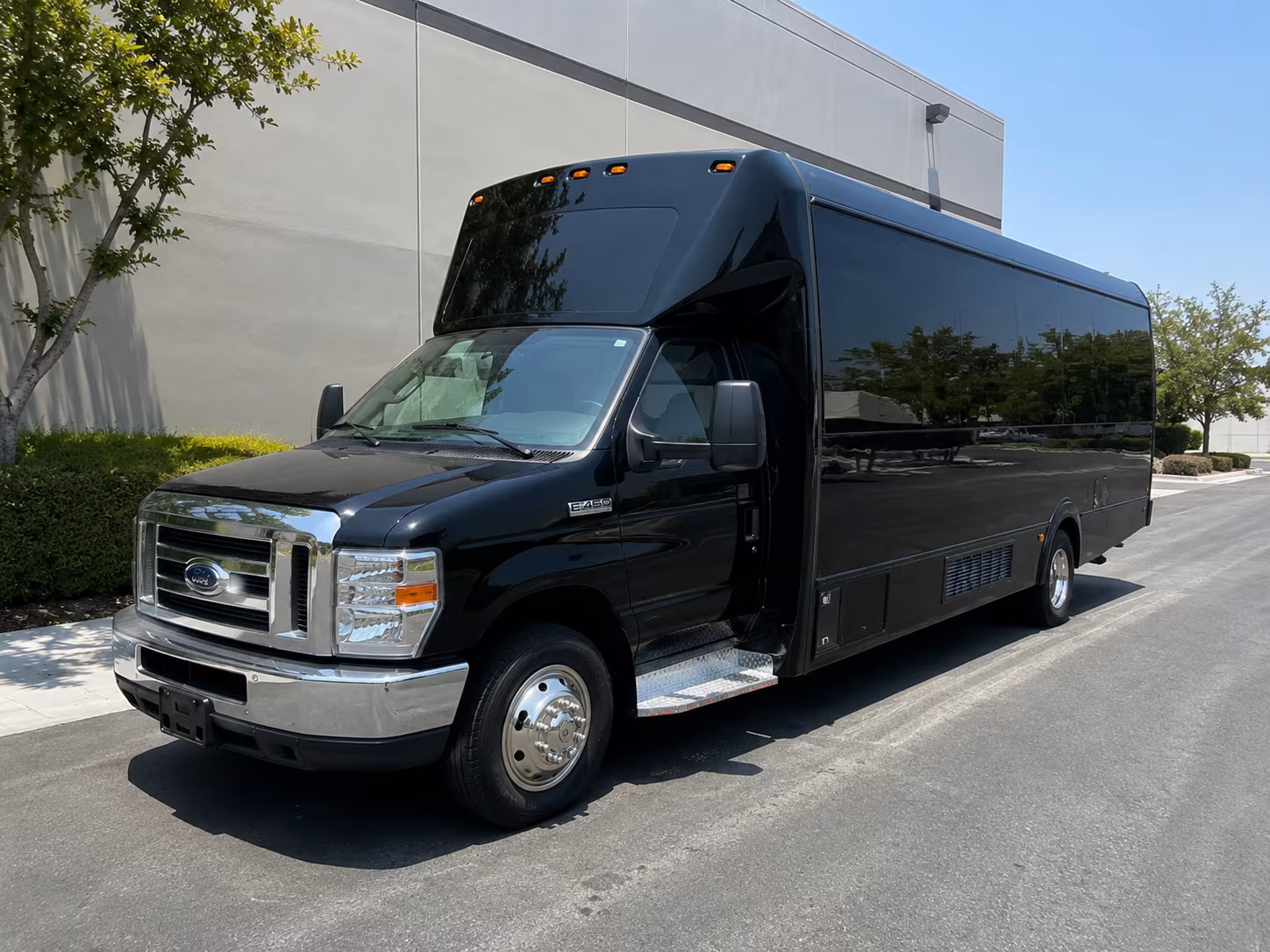 glendale party bus