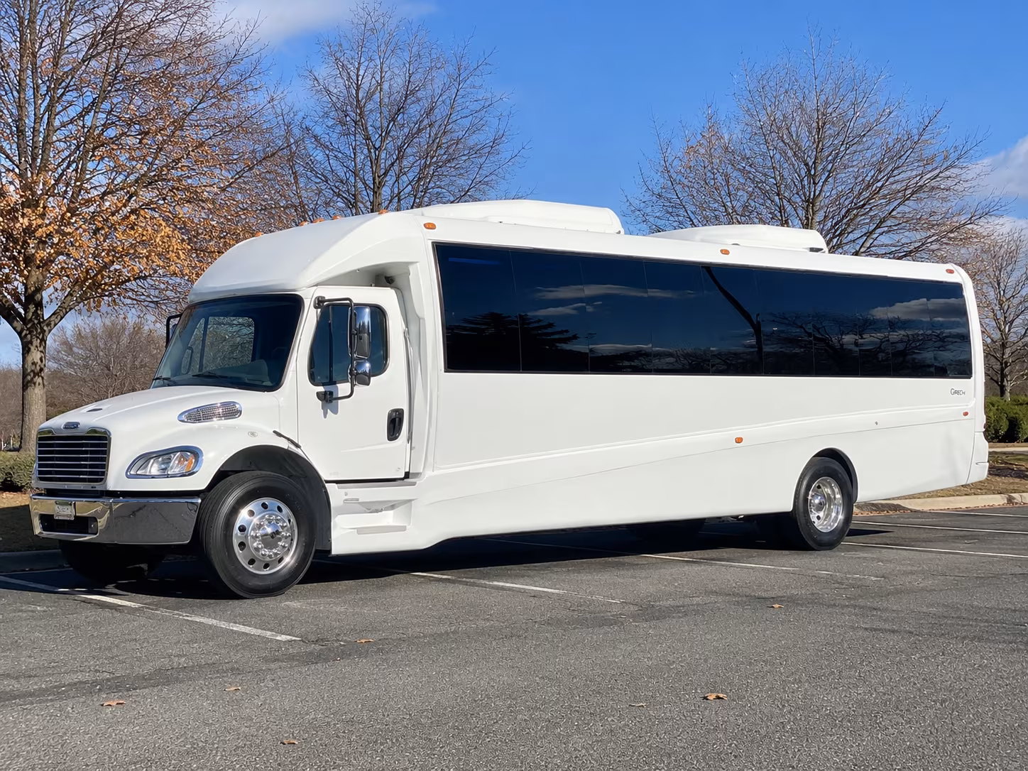 party buses for glendale bachelorette and bachelor celebrations